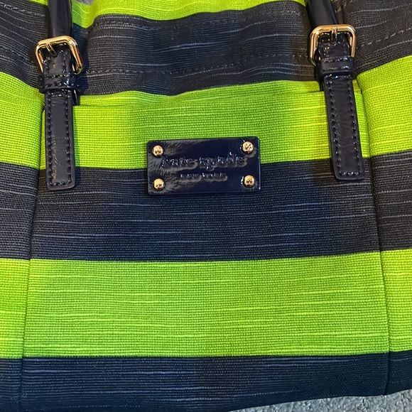 Kate Spade navy & green purse with navy patent leather trim-excellent condition - Picture 9 of 9